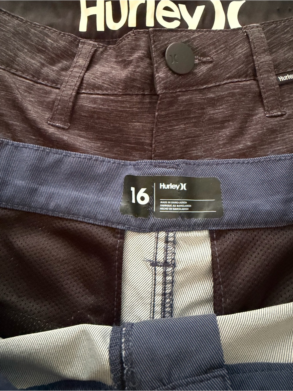 Hurley and O’Neill Boys shorts - Picture 12 of 13